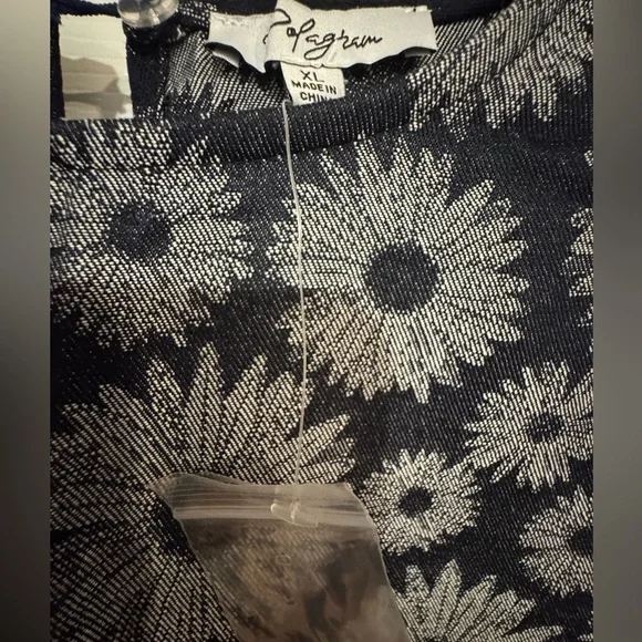 Piper and Scoot The Cressida Sunflower Woven Midi Dress - Picture 7 of 10